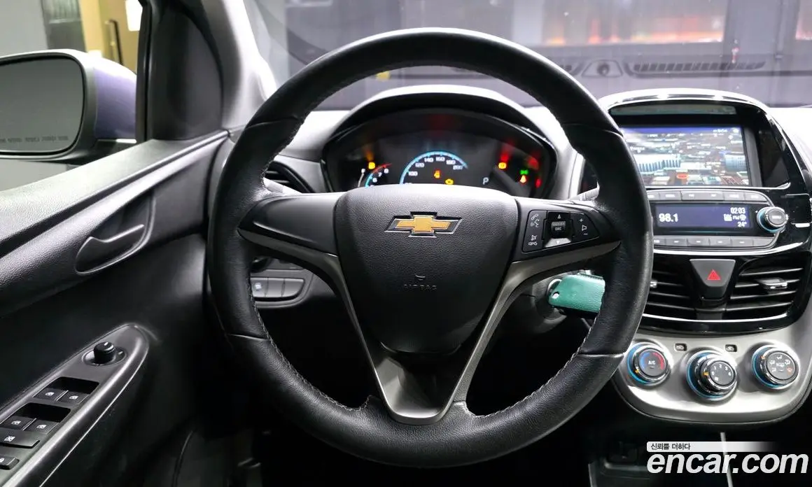 Chevrolet Spark 2015 1.0 автомат (гидро), фото 19