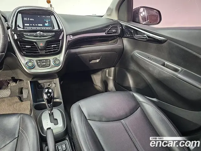 Chevrolet Spark 2015 1.0 автомат (гидро), миниатюра 10 Chevrolet Spark 2015 1.0 автомат (гидро), миниатюра 10