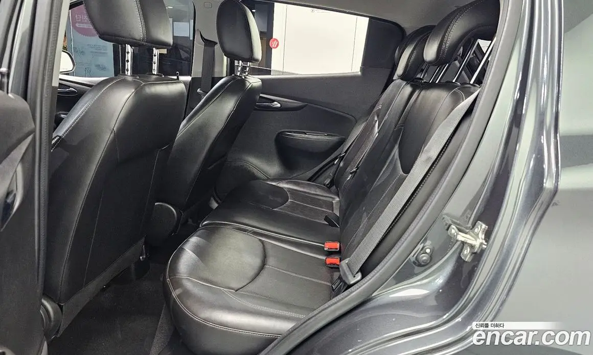 Chevrolet Spark 2016 1.0 автомат (гидро), фото 18