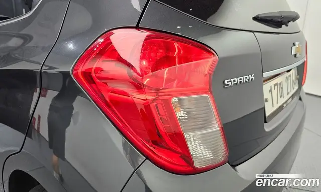 Chevrolet Spark 2016 1.0 автомат (гидро), миниатюра 9