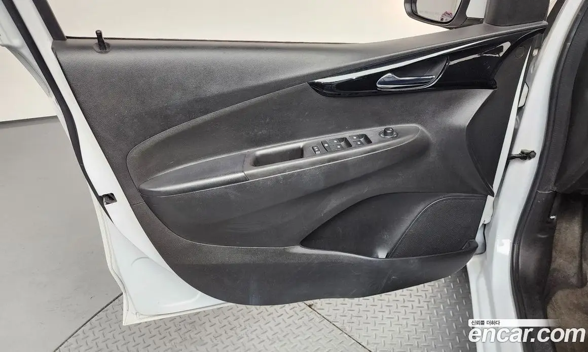 Chevrolet Spark 2016 1.0 автомат (гидро), фото 14