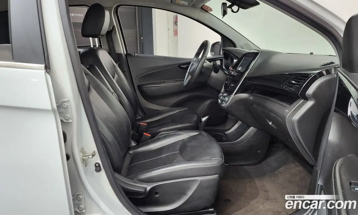 Chevrolet Spark 2016 1.0 автомат (гидро), фото 16