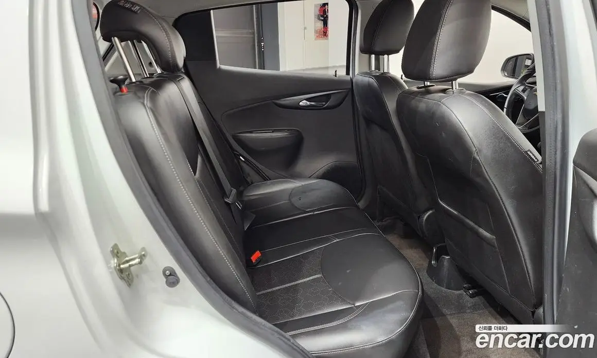 Chevrolet Spark 2016 1.0 автомат (гидро), фото 17