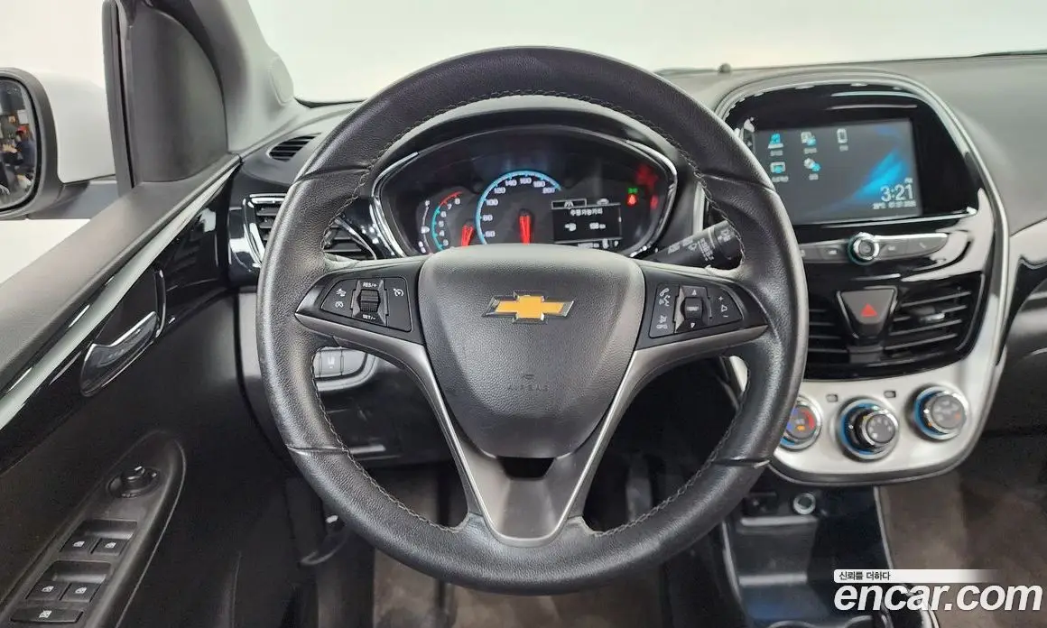 Chevrolet Spark 2016 1.0 автомат (гидро), фото 18