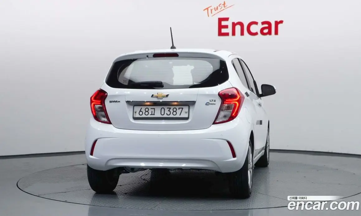 Chevrolet Spark 2016 1.0 автомат (гидро), фото 4