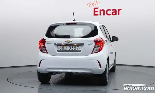 Chevrolet Spark 2016 1.0 автомат (гидро), миниатюра 4