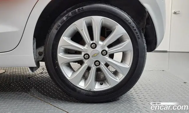 Chevrolet Spark 2016 1.0 автомат (гидро), миниатюра 7