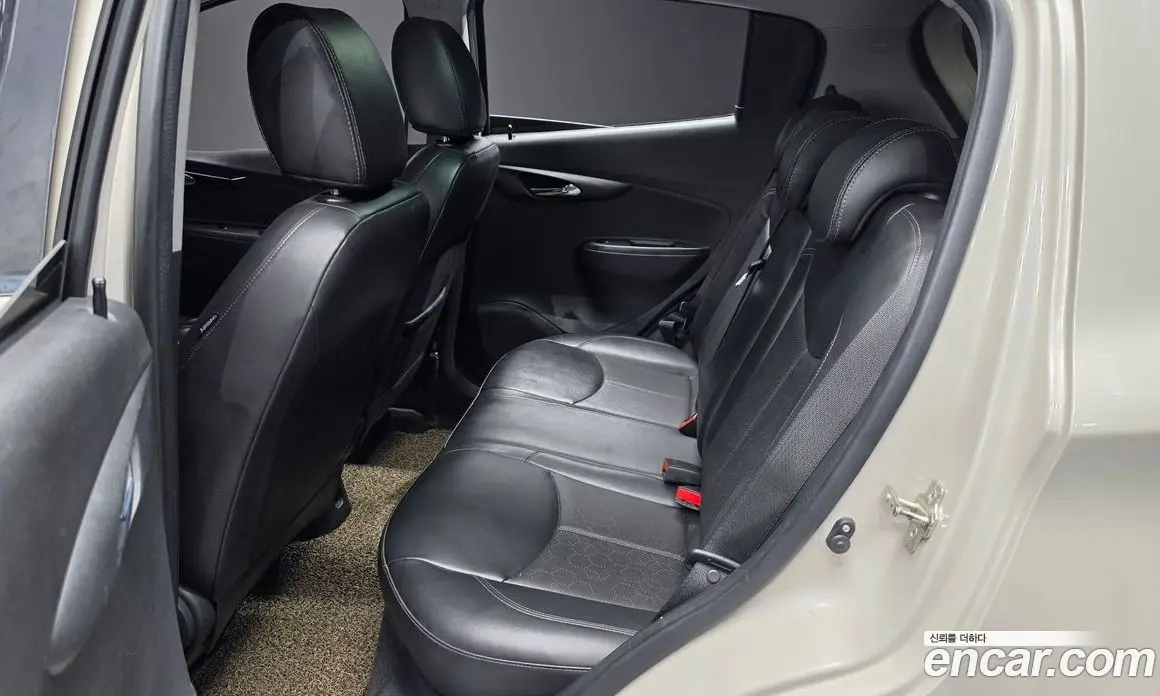 Chevrolet Spark 2016 1.0 автомат (гидро), фото 17