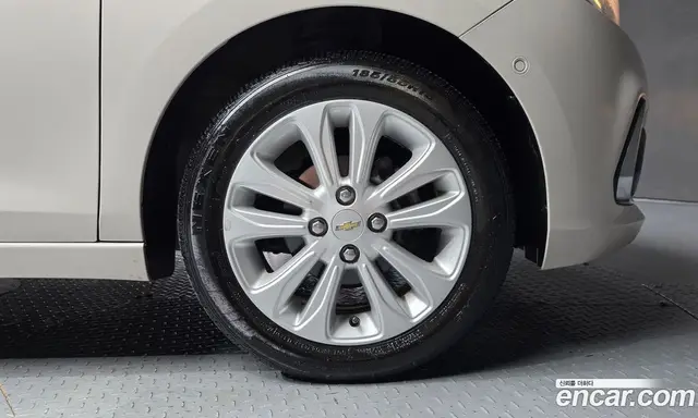 Chevrolet Spark 2016 1.0 автомат (гидро), миниатюра 5