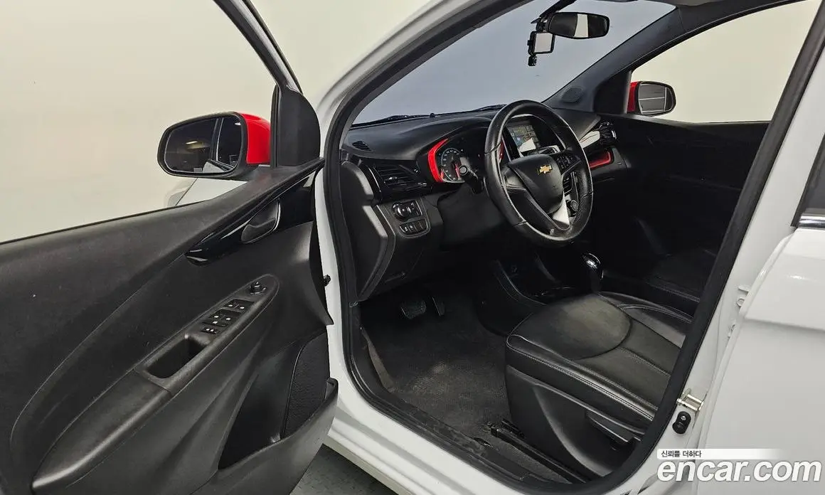 Chevrolet Spark 2016 1.0 автомат (гидро), фото 13