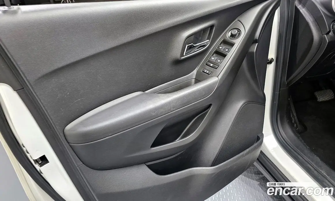 Chevrolet Trax 2015 1.4 автомат (гидро), фото 14 Chevrolet Trax 2015 1.4 автомат (гидро), фото 14