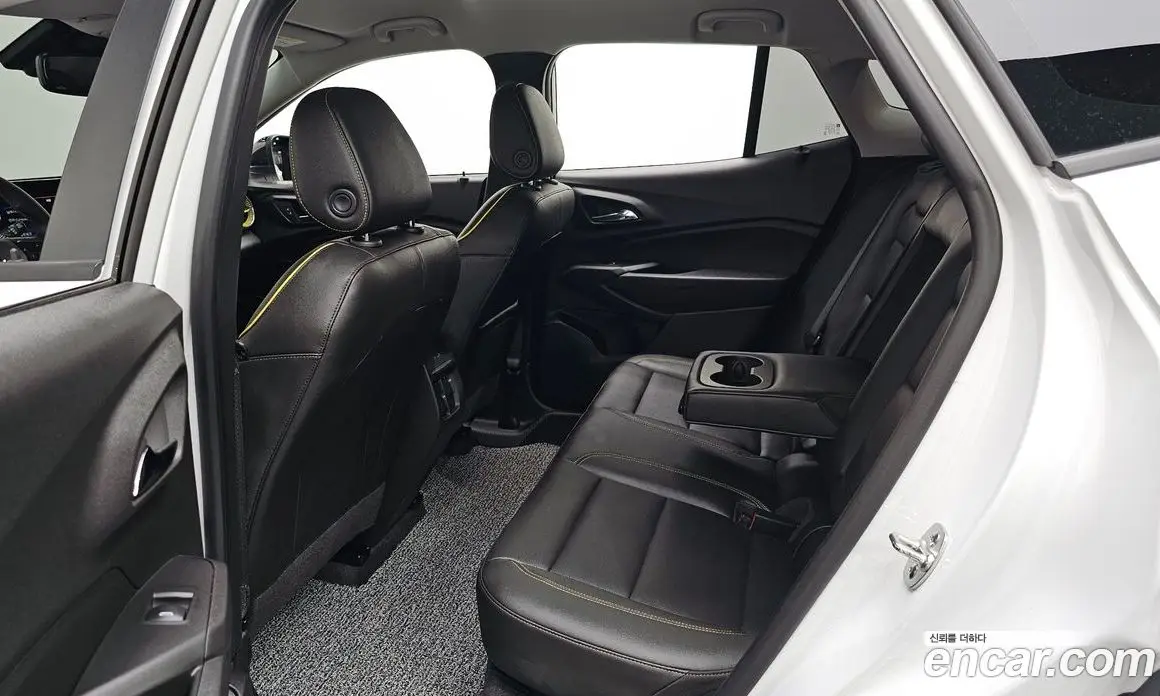 Chevrolet Trax 2023 1.2 автомат (гидро), фото 15