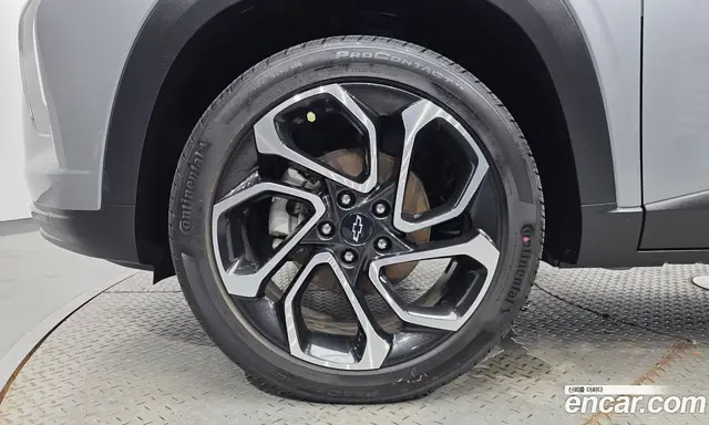 Chevrolet Trax 2023 1.2 автомат (гидро), миниатюра 5