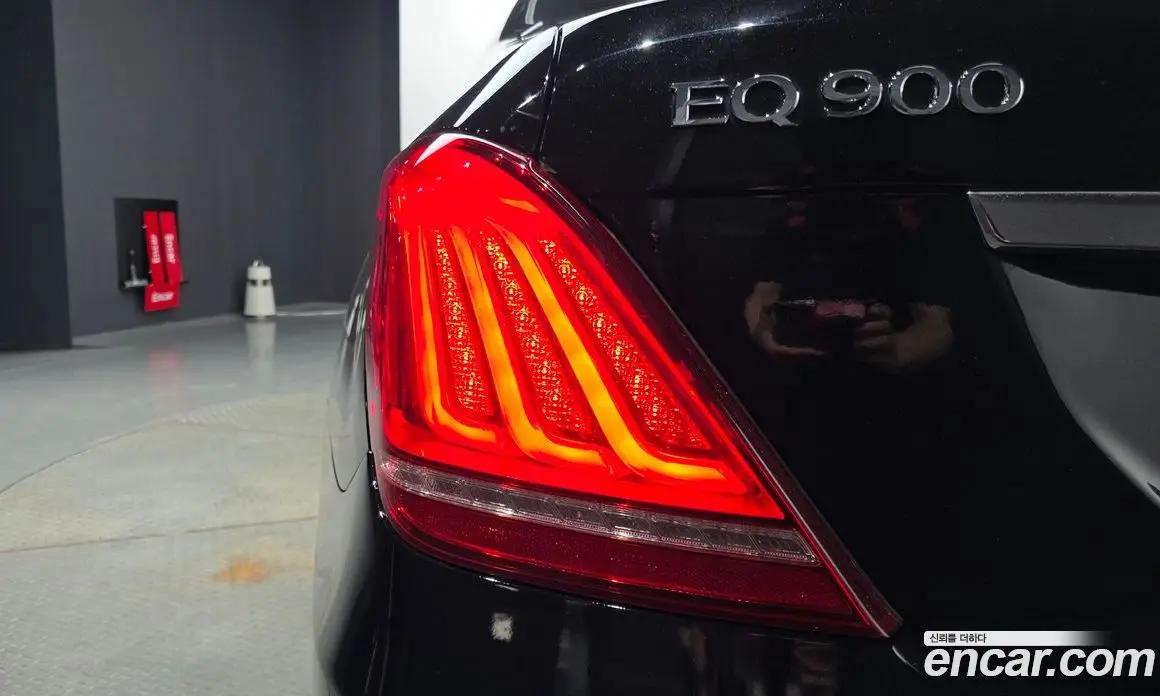 Genesis EQ900 2016 3.8 автомат (гидро), фото 9 Genesis EQ900 2016 3.8 автомат (гидро), фото 9