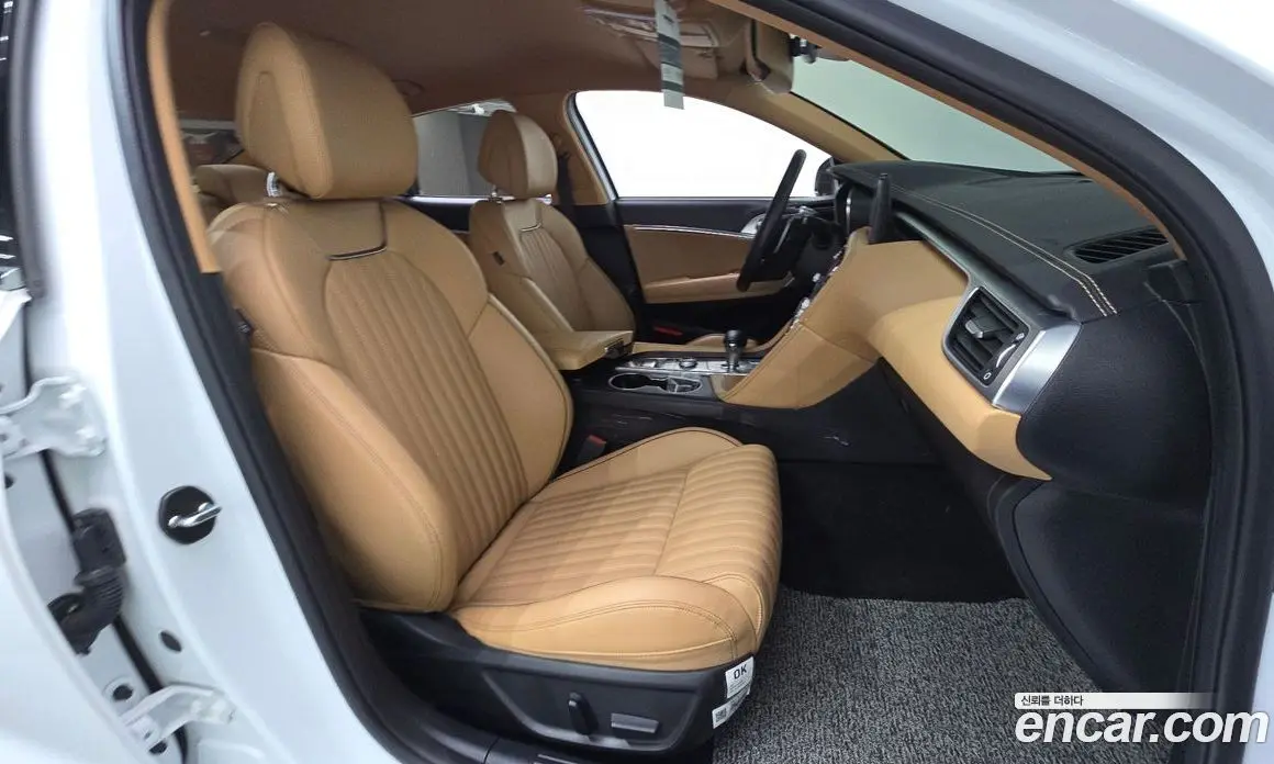 Genesis G70 2021 2.0 автомат (гидро), фото 17