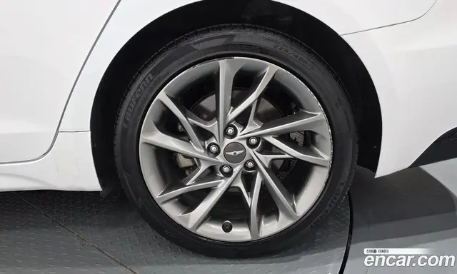 Genesis G70 2022 2.0 автомат (гидро), миниатюра 7