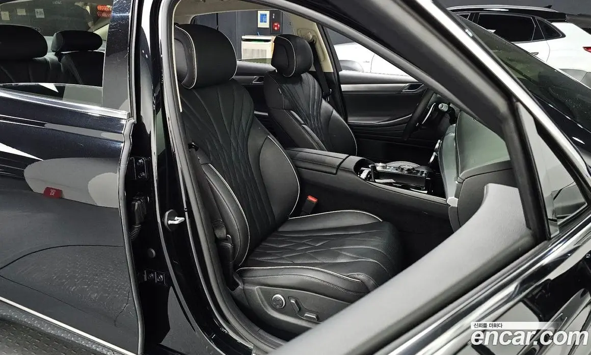 Genesis G80 2023 2.5 автомат (гидро), фото 15