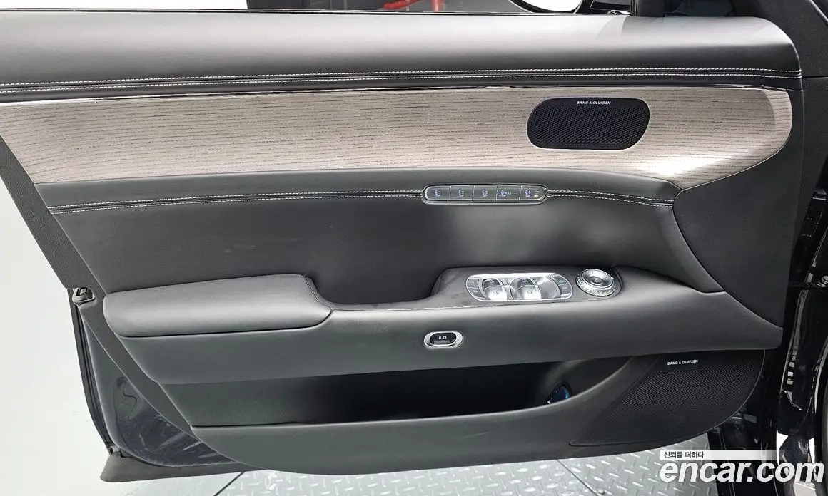 Genesis G90 2024 3.5 автомат (гидро), фото 14 Genesis G90 2024 3.5 автомат (гидро), фото 14