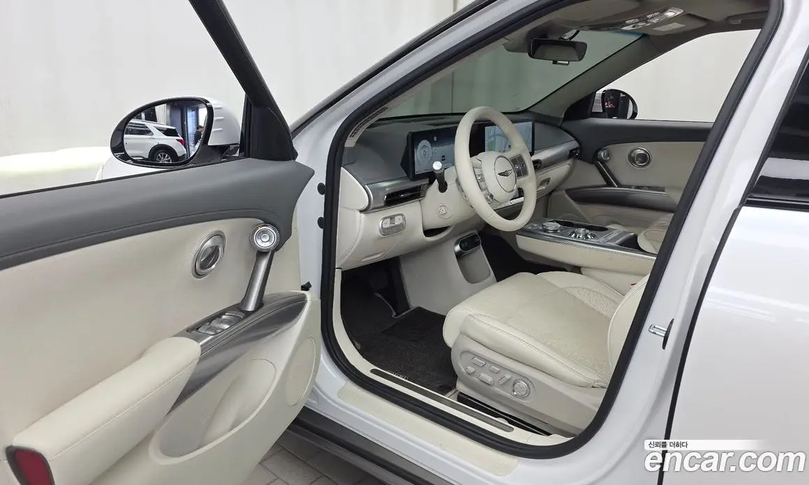 Genesis GV60 2022 0.1 автомат (гидро), фото 13 Genesis GV60 2022 0.1 автомат (гидро), фото 13
