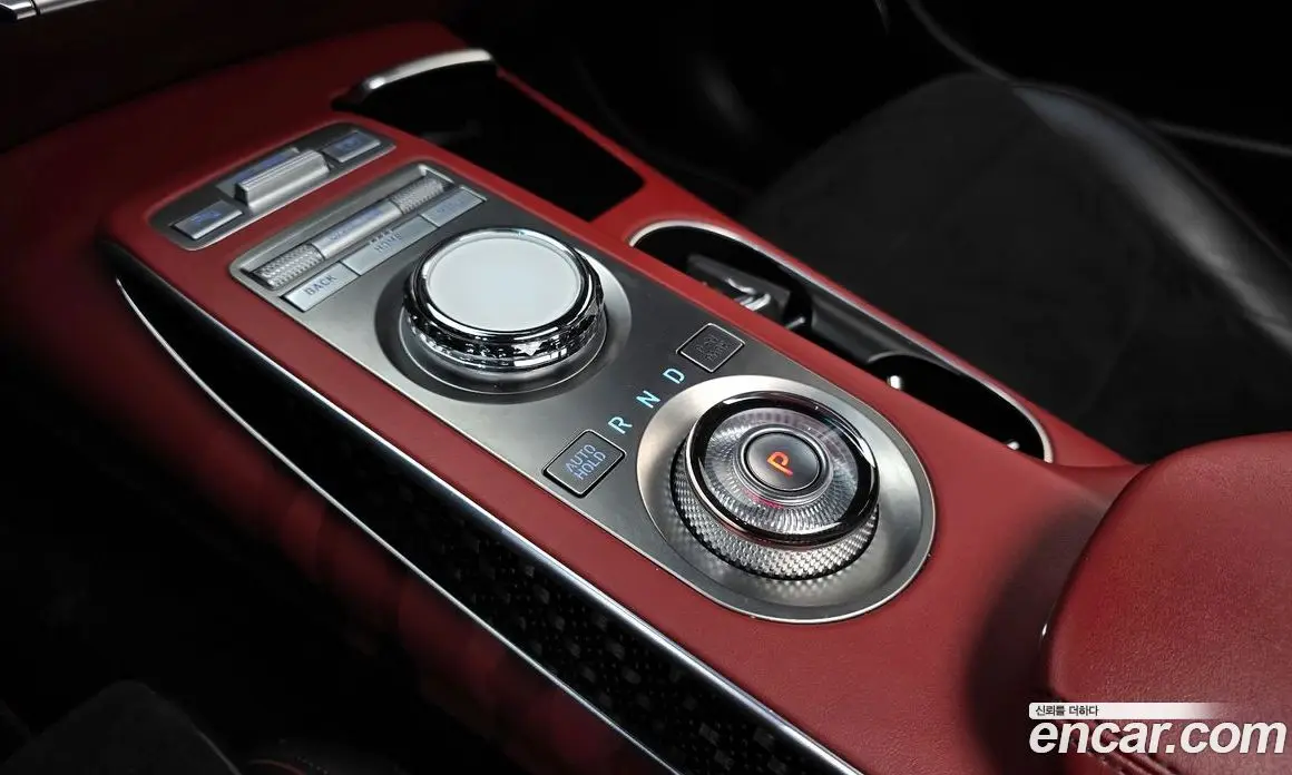 Genesis GV70 2021 2.5 автомат (гидро), фото 12