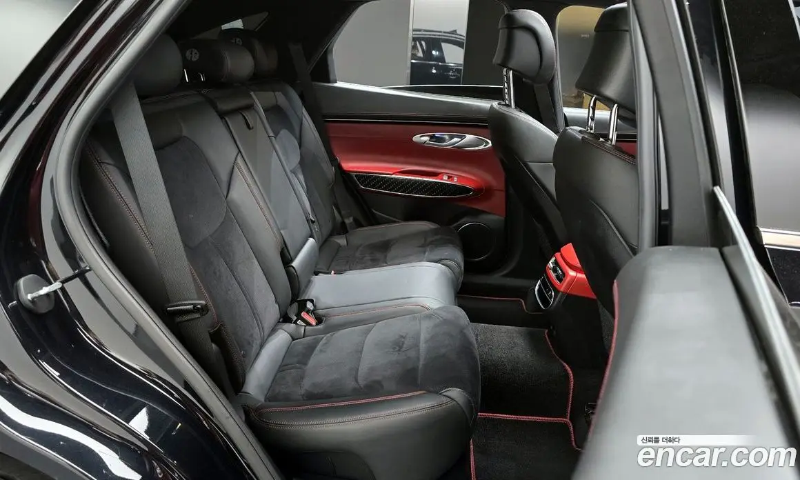Genesis GV70 2021 2.5 автомат (гидро), фото 17