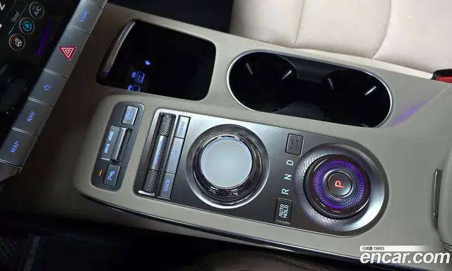 Genesis GV70 2021 2.2 автомат (гидро), миниатюра 11