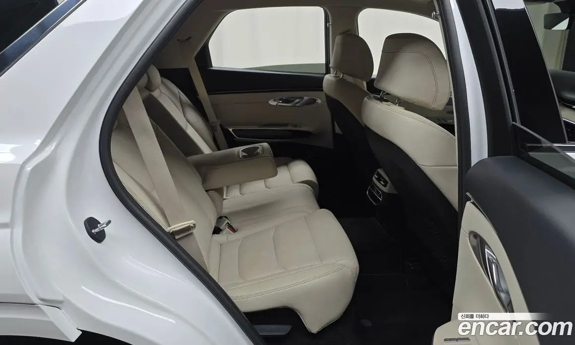 Genesis GV70 2021 2.2 автомат (гидро), фото 16