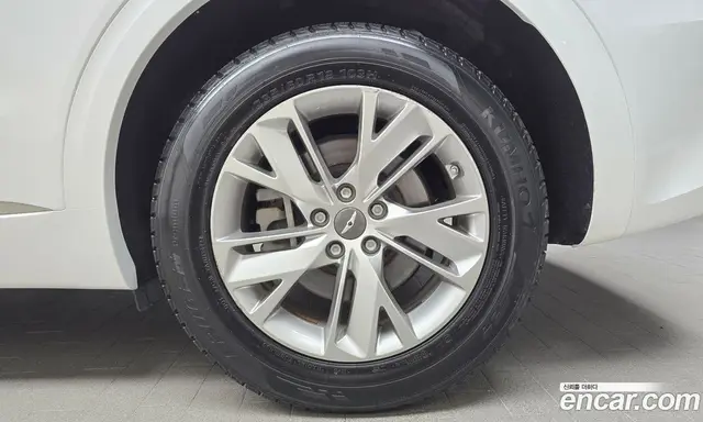 Genesis GV70 2021 2.2 автомат (гидро), миниатюра 6