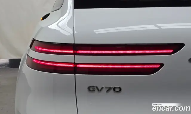 Genesis GV70 2021 2.2 автомат (гидро), миниатюра 8