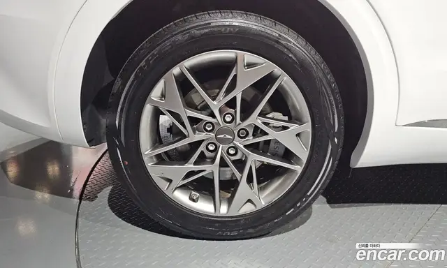 Genesis GV70 2022 2.5 автомат (гидро), миниатюра 5 Genesis GV70 2022 2.5 автомат (гидро), миниатюра 5