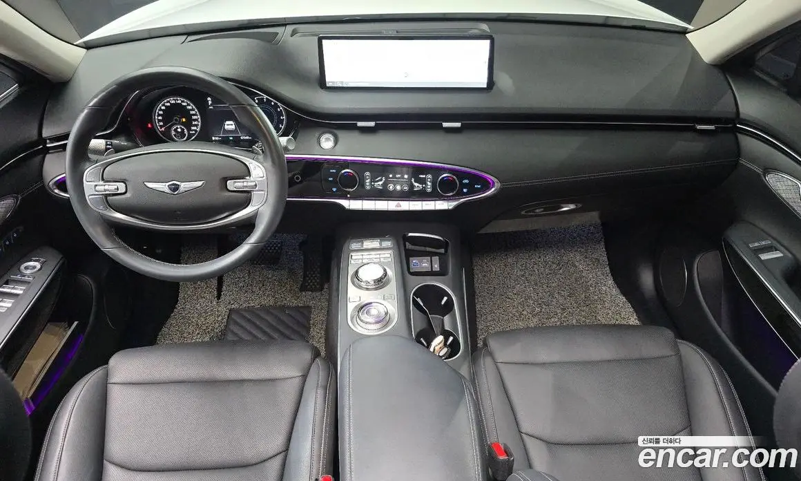 Genesis GV70 2022 2.5 автомат (гидро), фото 10 Genesis GV70 2022 2.5 автомат (гидро), фото 10