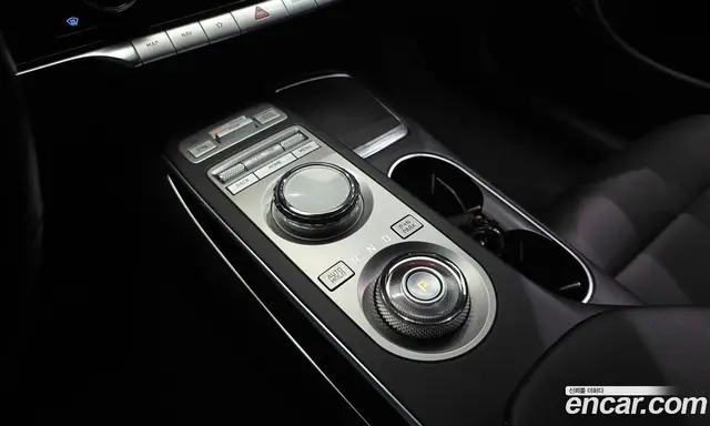 Genesis GV70 2022 2.2 автомат (гидро), миниатюра 12