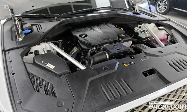 Genesis GV70 2023 2.5 автомат (гидро), миниатюра 6