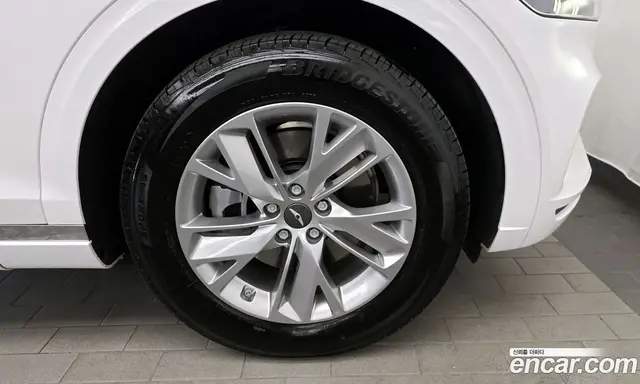 Genesis GV70 2023 2.5 автомат (гидро), миниатюра 7