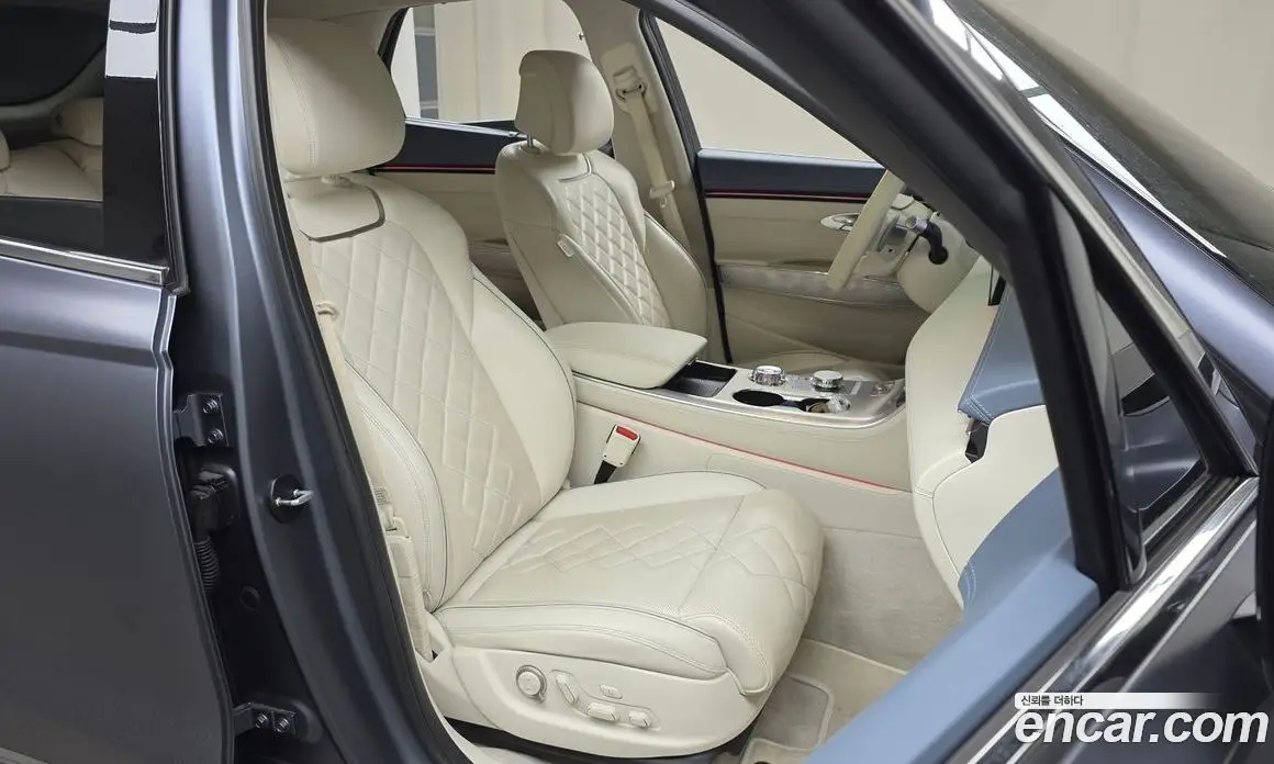 Genesis GV70 2025 0.1 автомат (гидро), фото 15 Genesis GV70 2025 0.1 автомат (гидро), фото 15