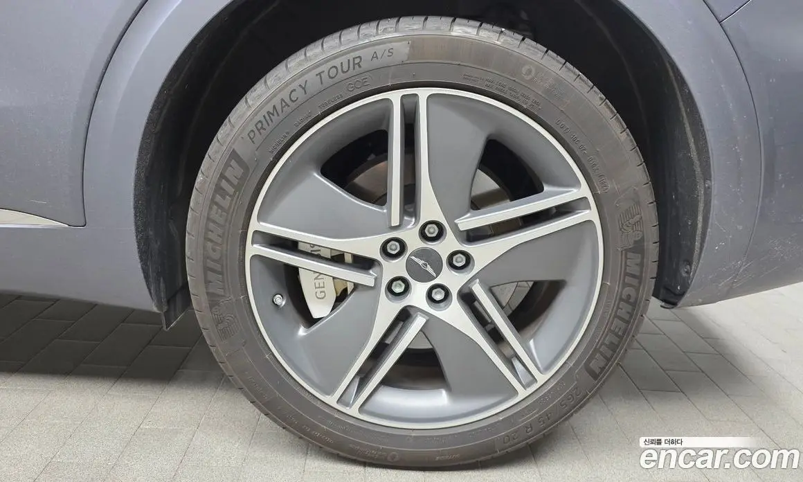 Genesis GV70 2025 0.1 автомат (гидро), фото 6 Genesis GV70 2025 0.1 автомат (гидро), фото 6