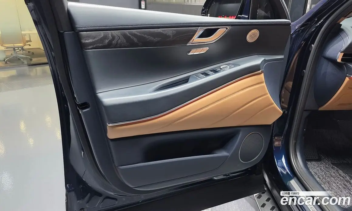 Genesis GV80 2021 2.5 автомат (гидро), фото 14 Genesis GV80 2021 2.5 автомат (гидро), фото 14