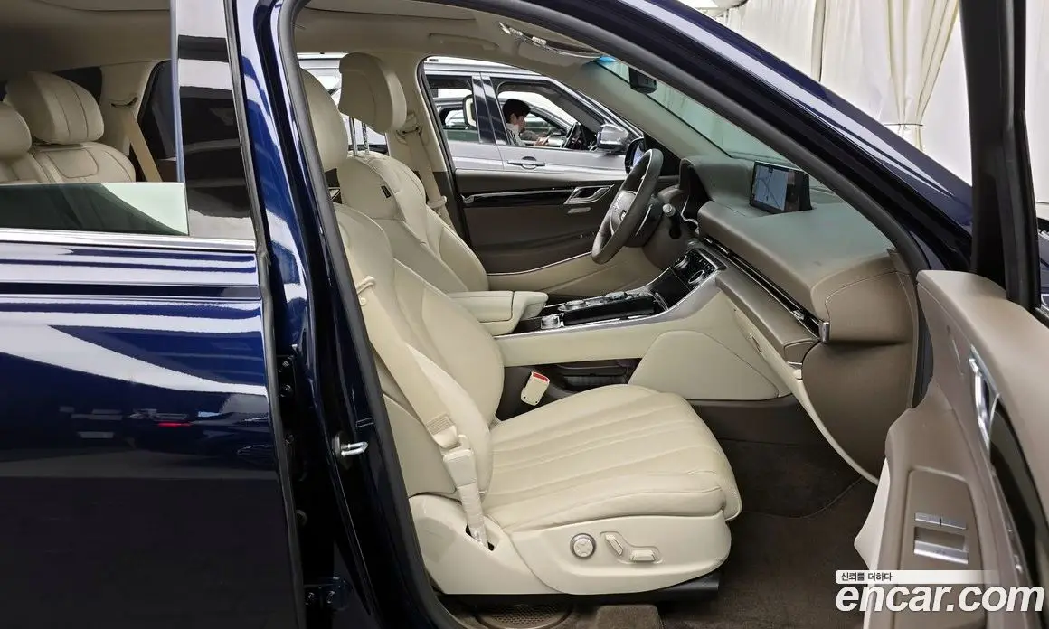 Genesis GV80 2023 2.5 автомат (гидро), фото 17