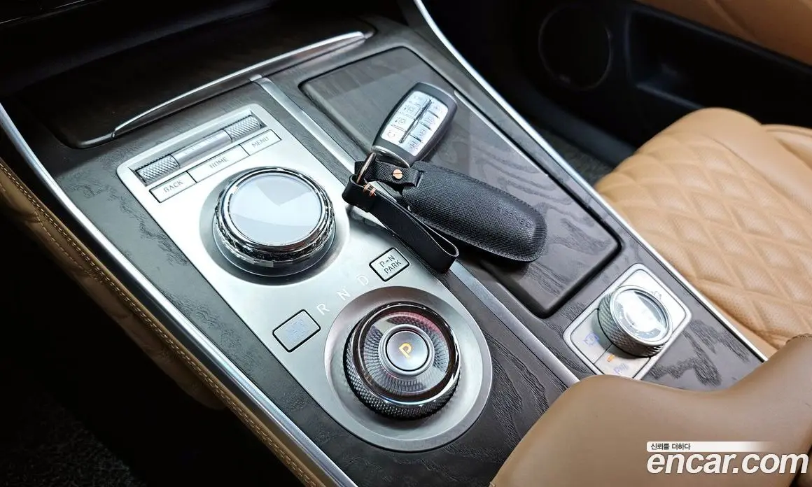 Genesis GV80 2023 3.0 автомат (гидро), фото 12