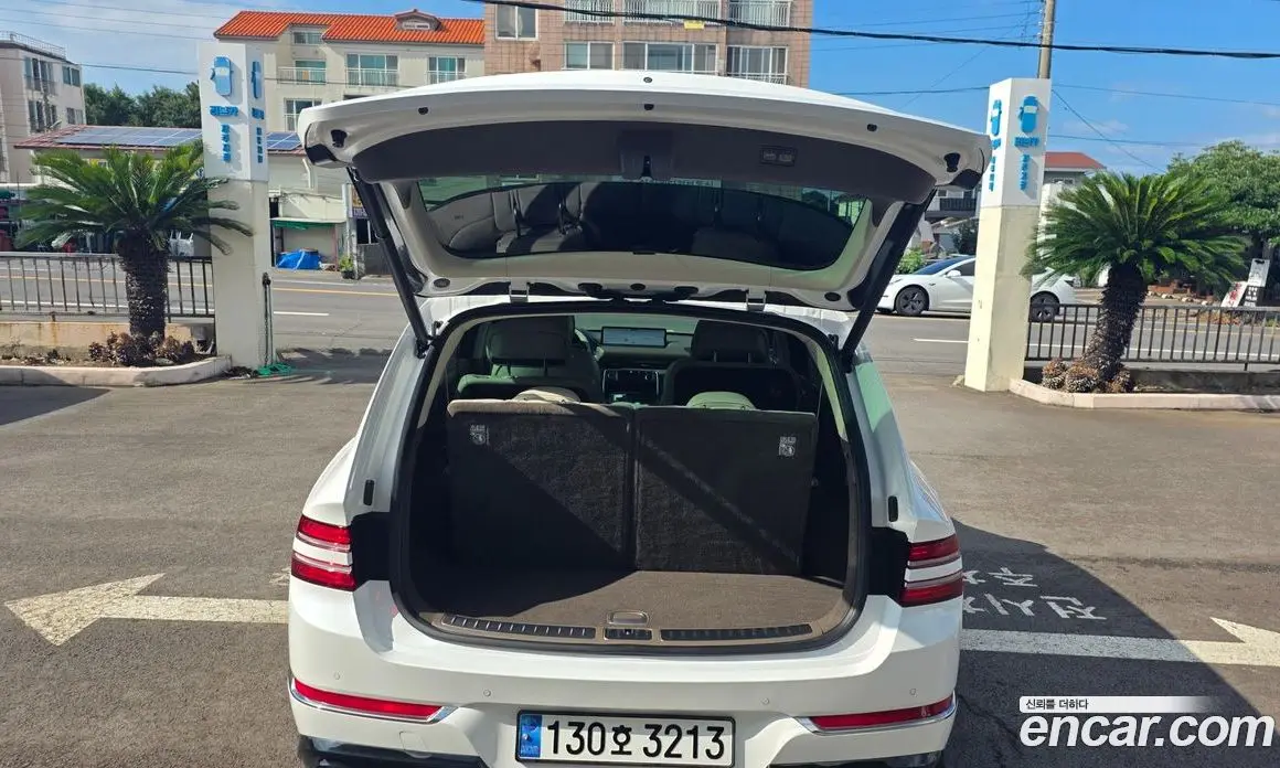Genesis GV80 2023 2.5 автомат (гидро), фото 18 Genesis GV80 2023 2.5 автомат (гидро), фото 18