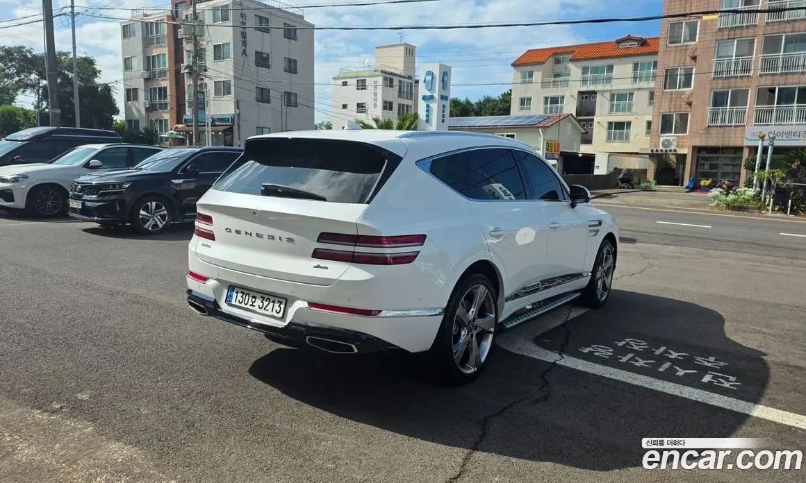 Genesis GV80 2023 2.5 автомат (гидро), фото 6 Genesis GV80 2023 2.5 автомат (гидро), фото 6