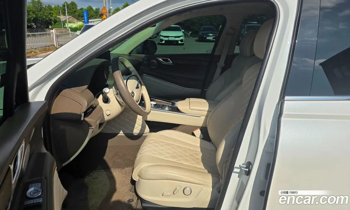 Genesis GV80 2023 2.5 автомат (гидро), фото 7 Genesis GV80 2023 2.5 автомат (гидро), фото 7