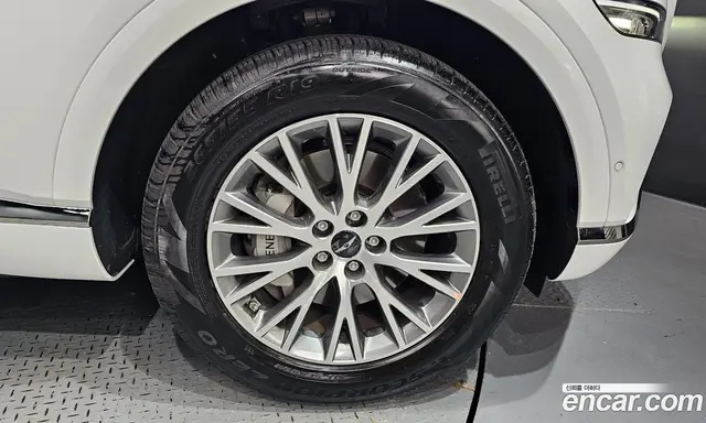 Genesis GV80 2024 2.5 автомат (гидро), миниатюра 4