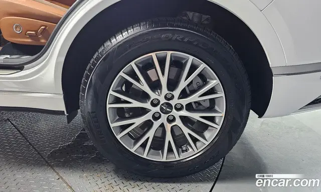 Genesis GV80 2024 2.5 автомат (гидро), миниатюра 6