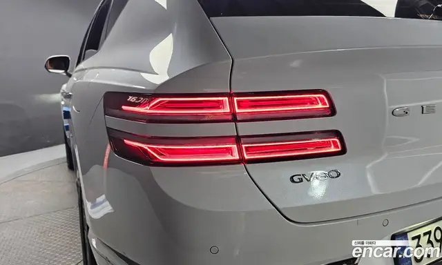 Genesis GV80 2024 2.5 автомат (гидро), миниатюра 8
