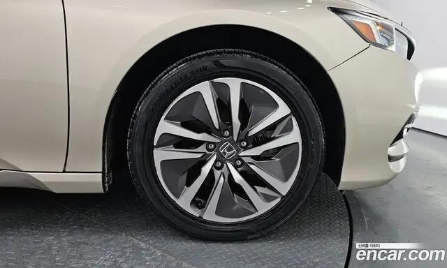 Honda Accord 2019 2.0 автомат (гидро), миниатюра 6 Honda Accord 2019 2.0 автомат (гидро), миниатюра 6
