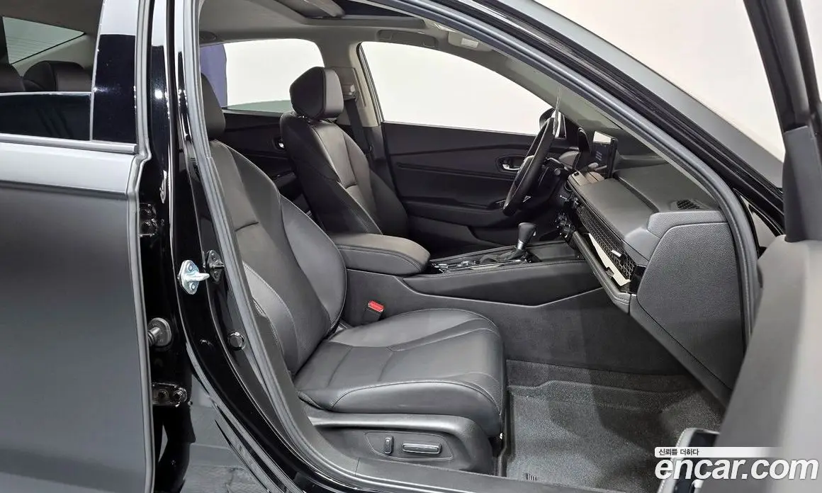 Honda Accord 2025 2.0 автомат (гидро), фото 16 Honda Accord 2025 2.0 автомат (гидро), фото 16