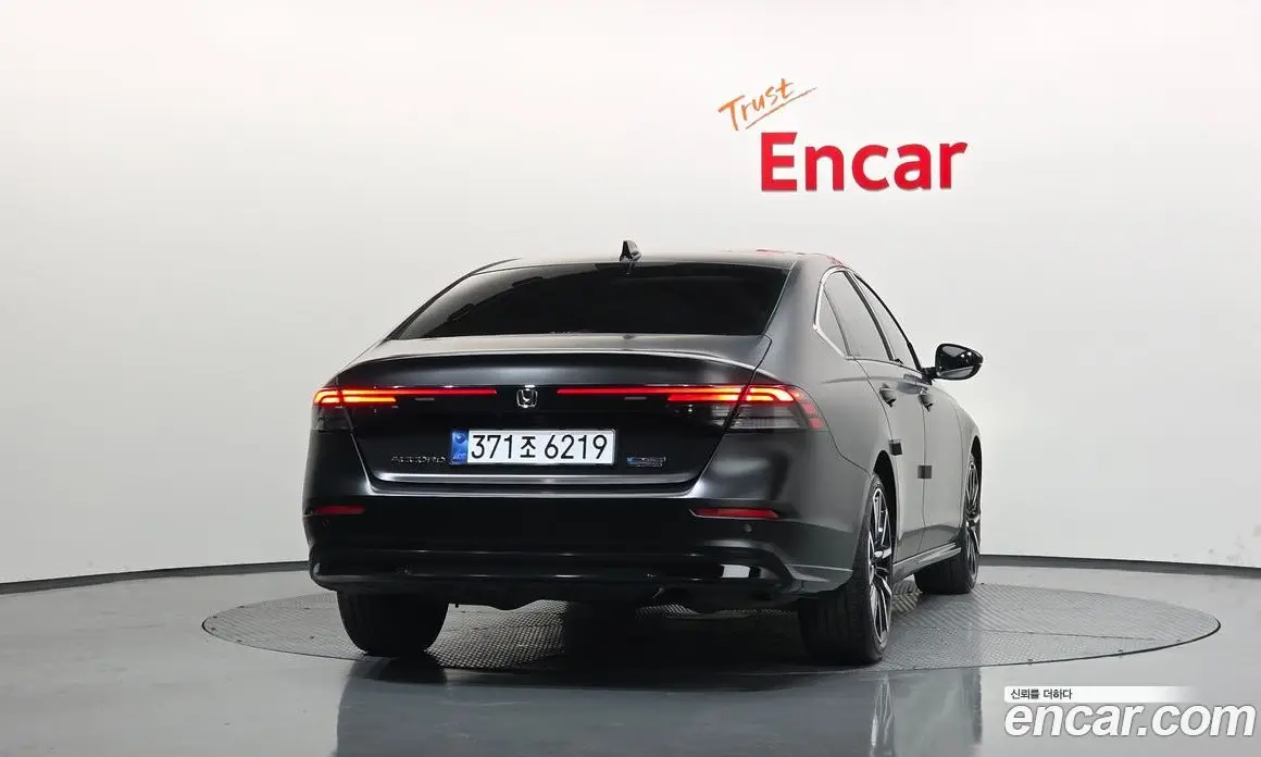 Honda Accord 2025 2.0 автомат (гидро), фото 4 Honda Accord 2025 2.0 автомат (гидро), фото 4