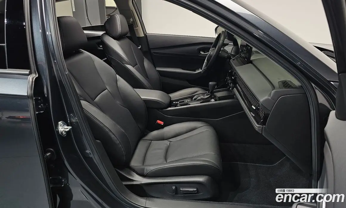 Honda Accord 2025 1.5 автомат (гидро), фото 15 Honda Accord 2025 1.5 автомат (гидро), фото 15