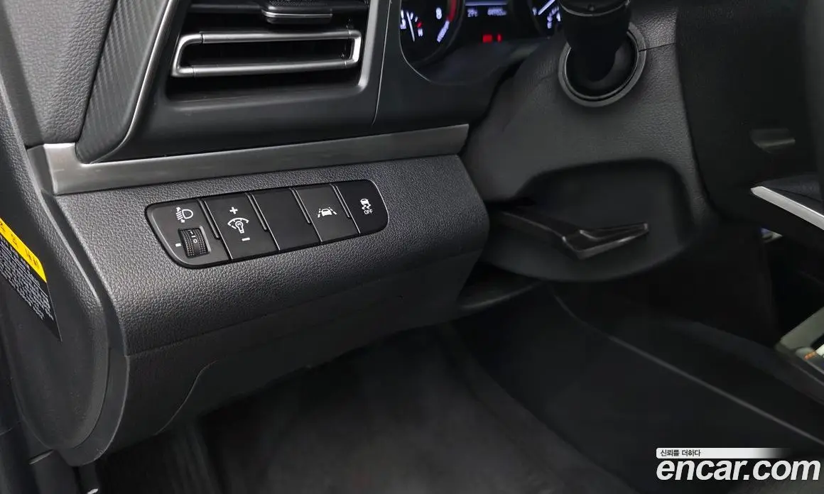 Hyundai Avante 2019 1.6 автомат (гидро), фото 18